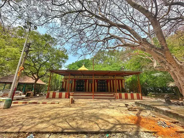 Hari Hara temple - Hari Hara Gudda