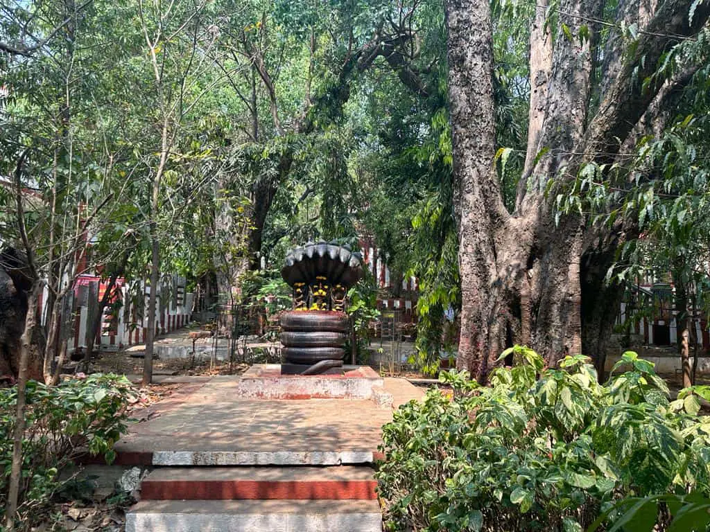 Serpent Idol at the entrance of Kadu Malleshwara Temple